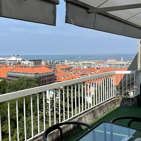 Attico Vista Mare Trieste